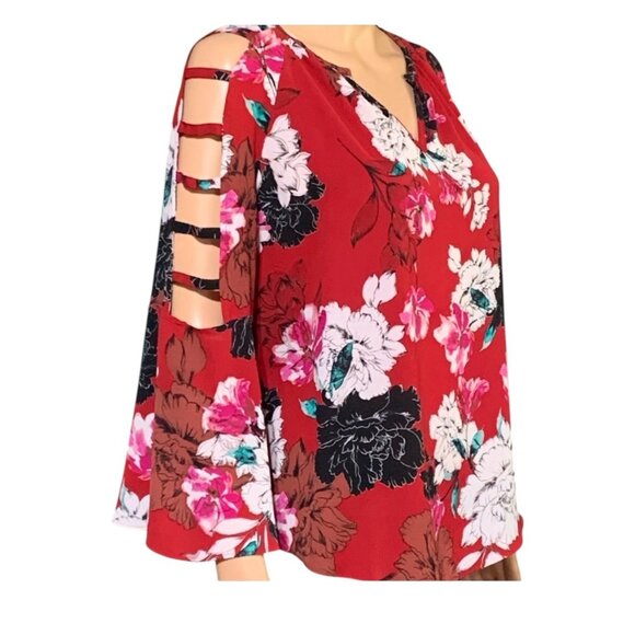 Jennifer Lopez Women SZ XL Red Floral Cold Shoulder Top Blouse V neck - Picture 8 of 14